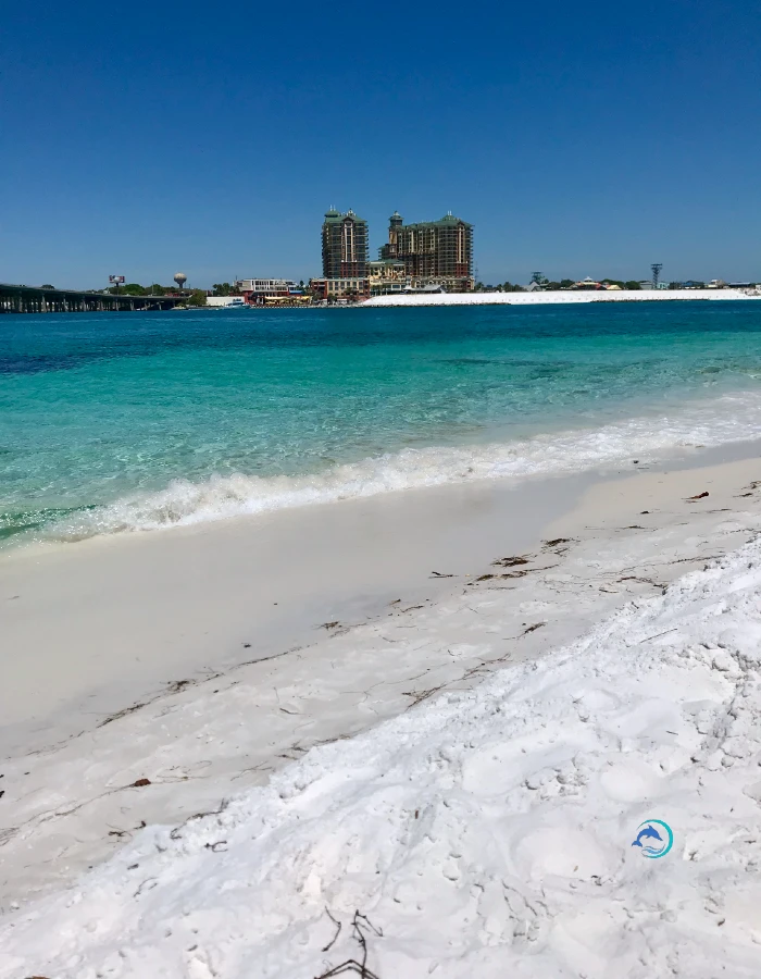 Emerald Grande in Destin Florida, Destin boat rentals, Destin pontoon rentals, Okaloosa Island vacation rentals - beaches near Crab Island