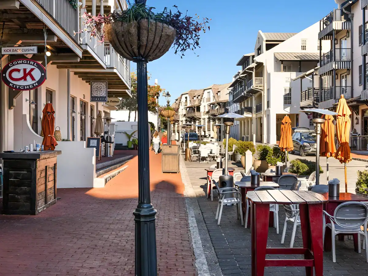 Outdoor seating for Cowgirl Kitchen restaurant in Rosemary Beach